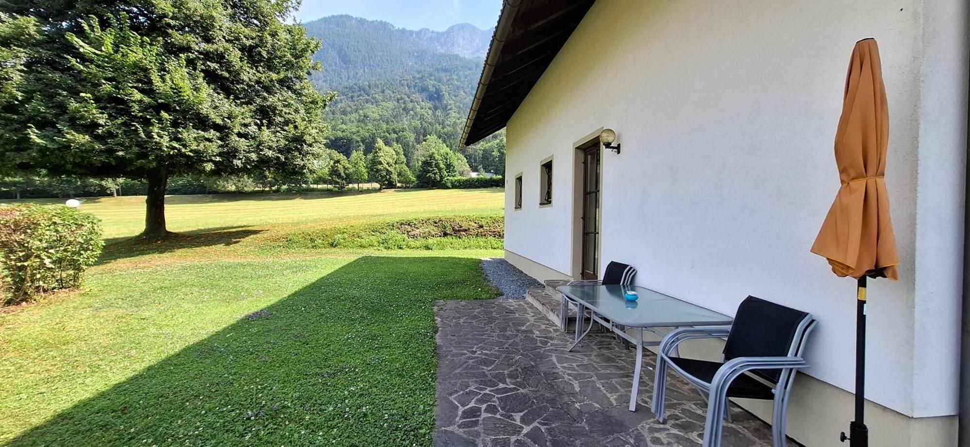 Ferienwohnungen Schloss Wasserleonburg Nötsch Quarto foto