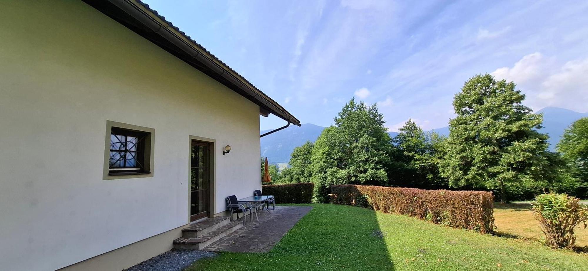 Ferienwohnungen Schloss Wasserleonburg Nötsch Quarto foto