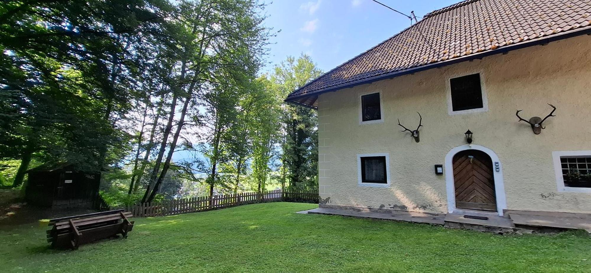 Ferienwohnungen Schloss Wasserleonburg Nötsch Quarto foto