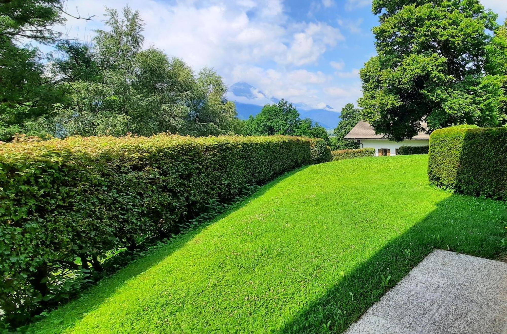 Ferienwohnungen Schloss Wasserleonburg Nötsch Exterior foto